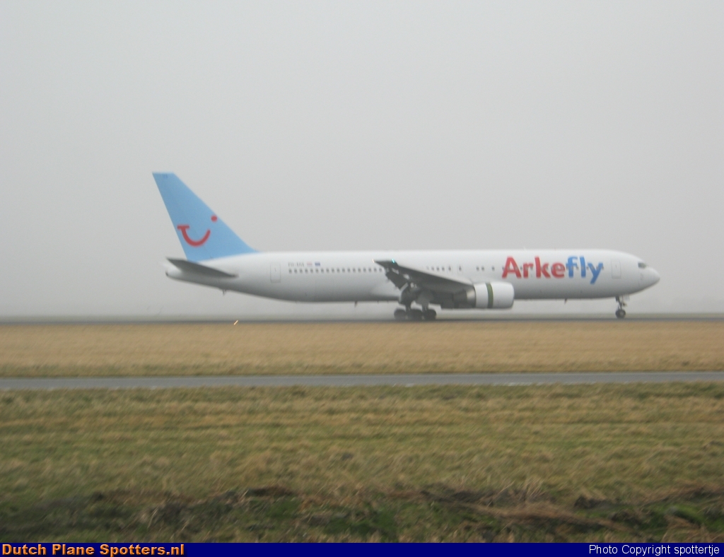PH-AHQ Boeing 767-300 ArkeFly by spottertje