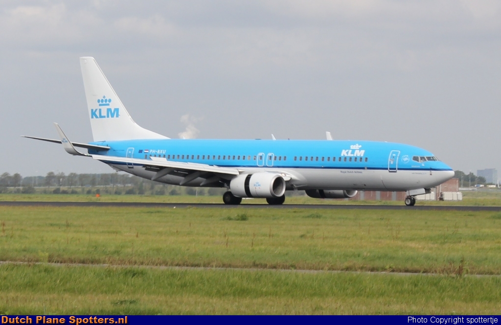 PH-BXU Boeing 737-800 KLM Royal Dutch Airlines by spottertje