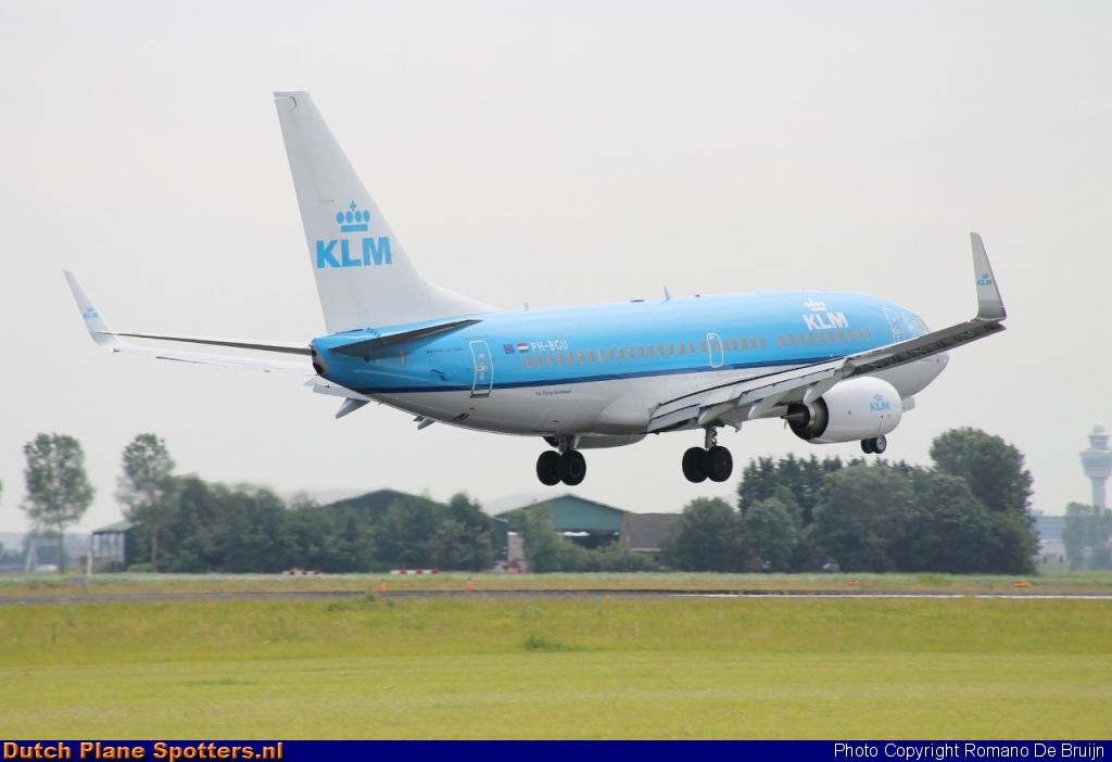 PH-BGU Boeing 737-700 KLM Royal Dutch Airlines by Romano De Bruijn