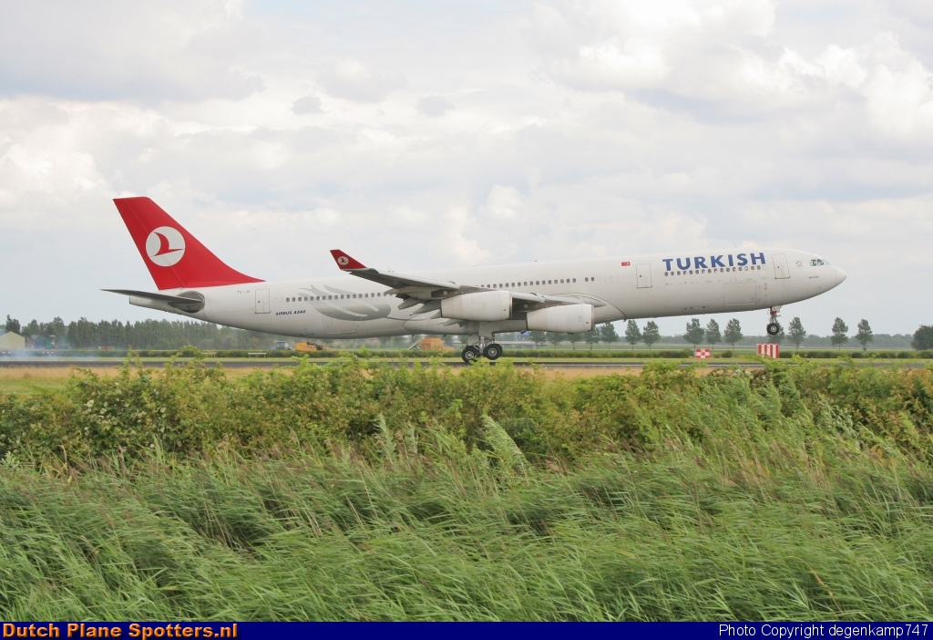 TC-JII Airbus A340-300 Turkish Airlines by Herman Degenkamp