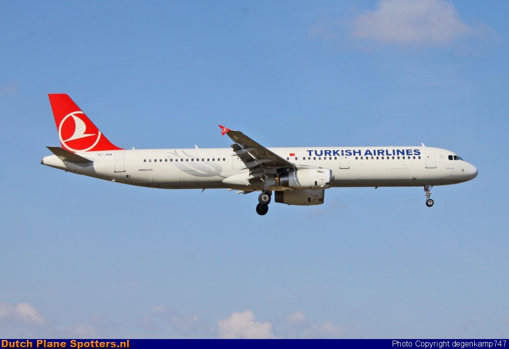 TC-JRN Airbus A321 Turkish Airlines by Herman Degenkamp