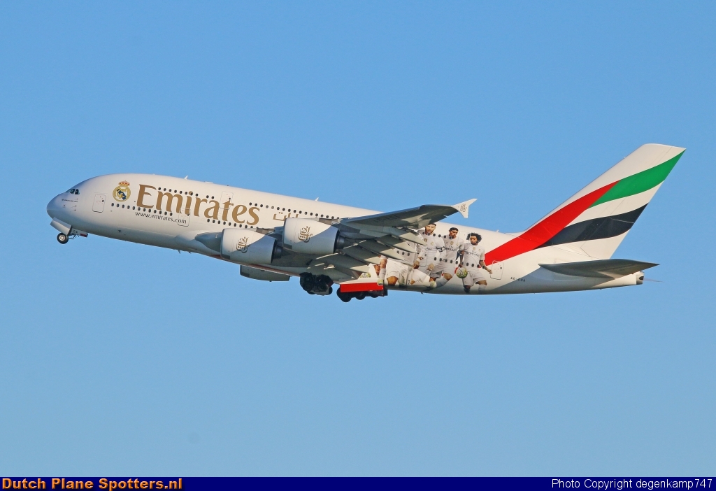 A6-EOA Airbus A380-800 Emirates by Herman Degenkamp