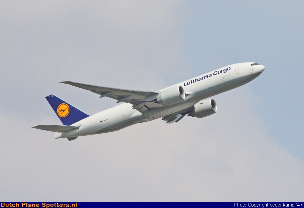 D-ALFC Boeing 777-F Lufthansa Cargo by Herman Degenkamp