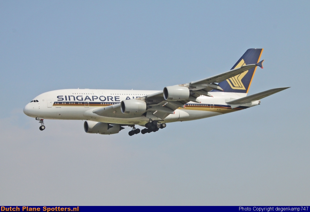 9V-SKL Airbus A380-800 Singapore Airlines by Herman Degenkamp