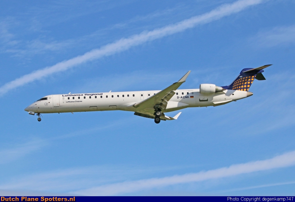 D-ACNK Bombardier Canadair CRJ900 CityLine (Lufthansa Regional) by Herman Degenkamp