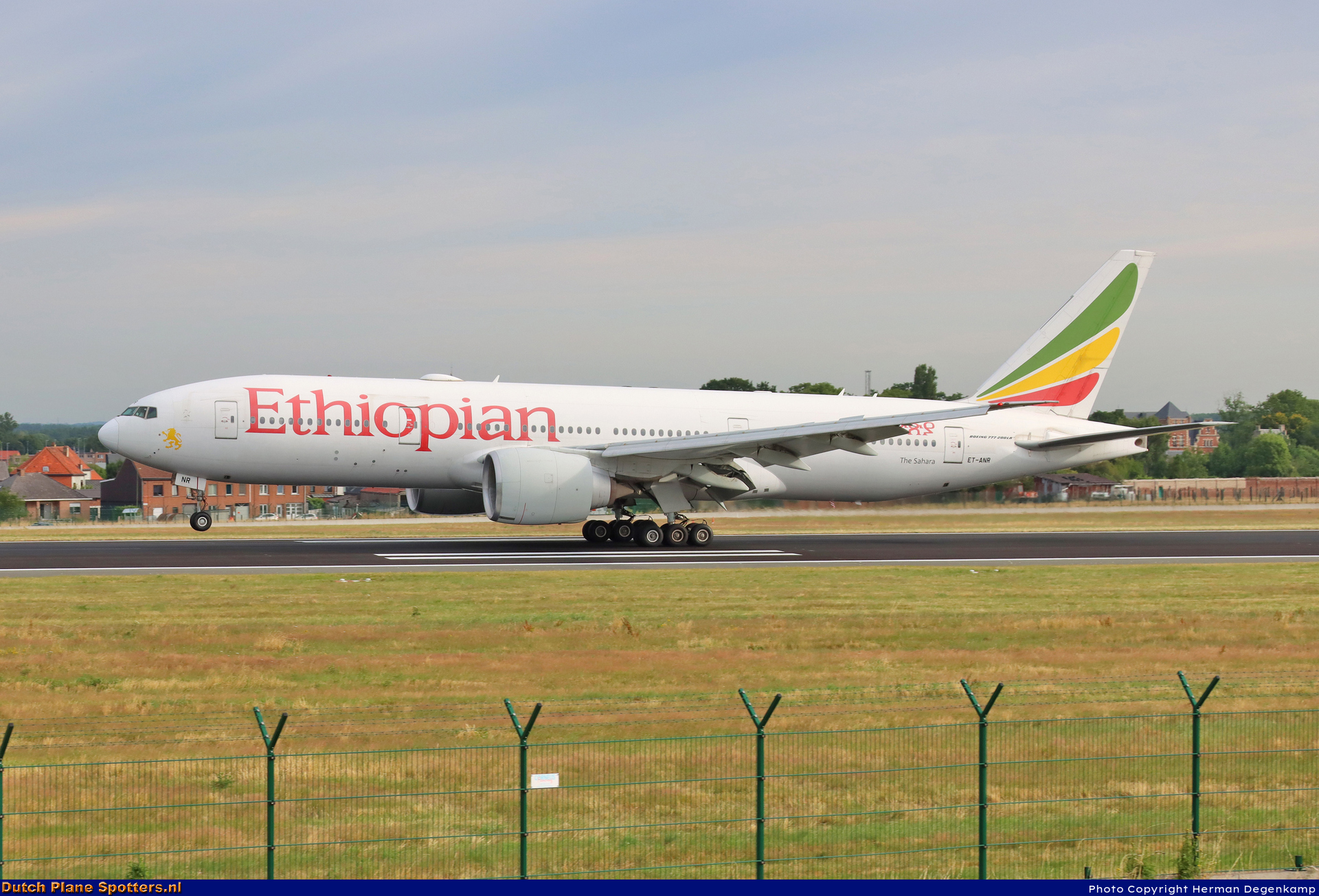 ET-ANR Boeing 777-200 Ethiopian Airlines by Herman Degenkamp