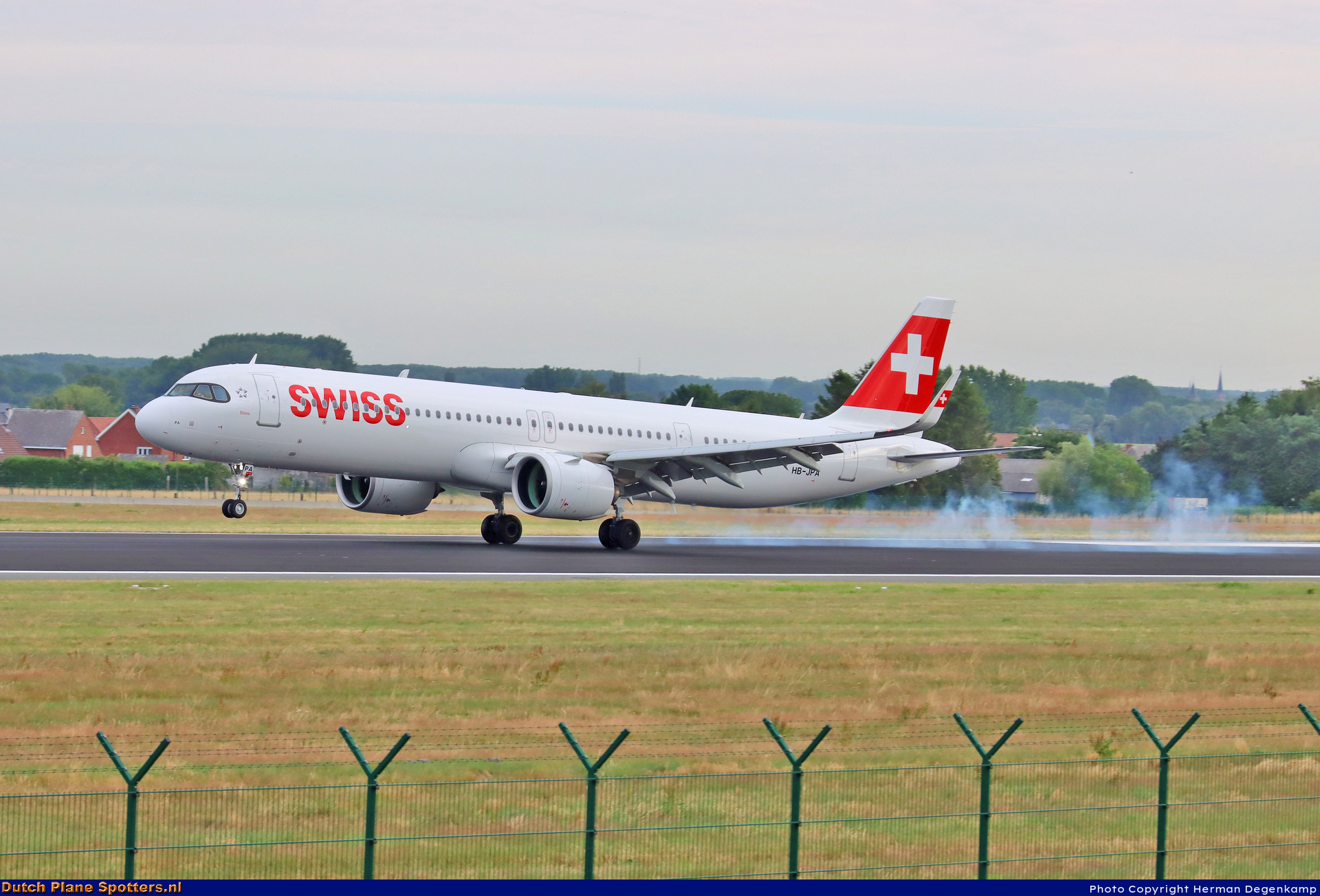 HB-JPA Airbus A321neo Swiss International Air Lines by Herman Degenkamp