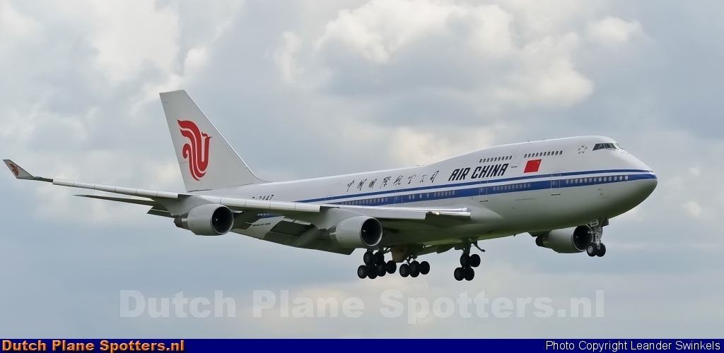 B-2447 Boeing 747-400 Air China by Leander Swinkels