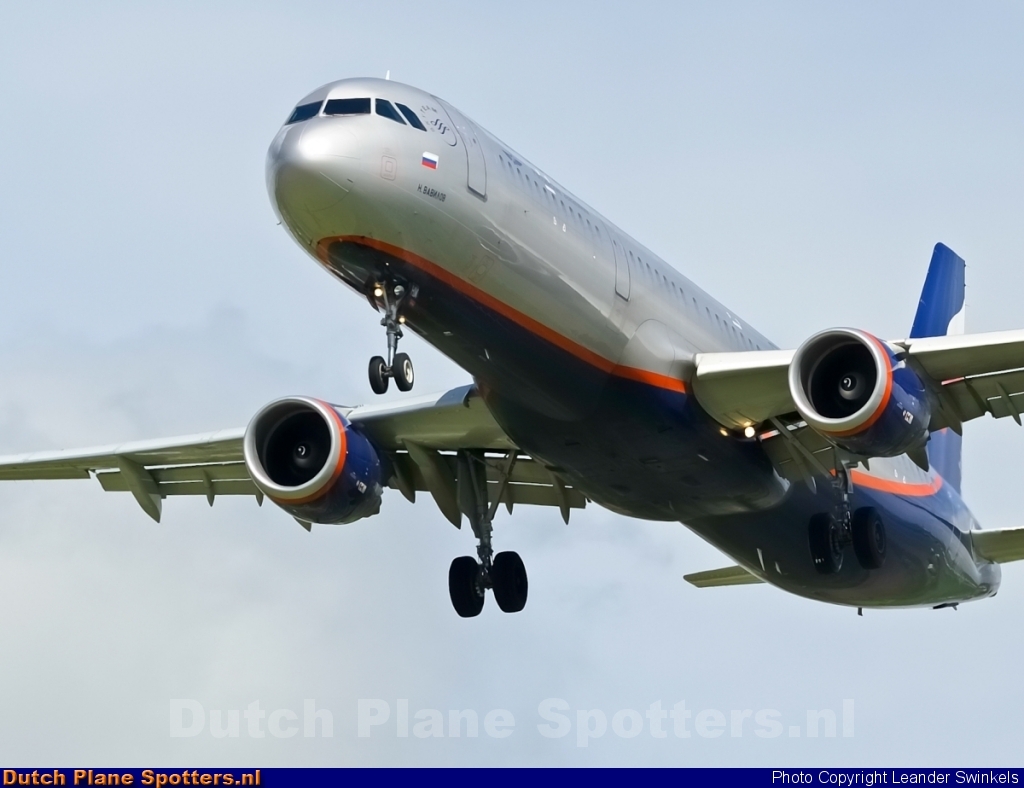 VQ-BHM Airbus A321 Aeroflot - Russian Airlines by Leander Swinkels