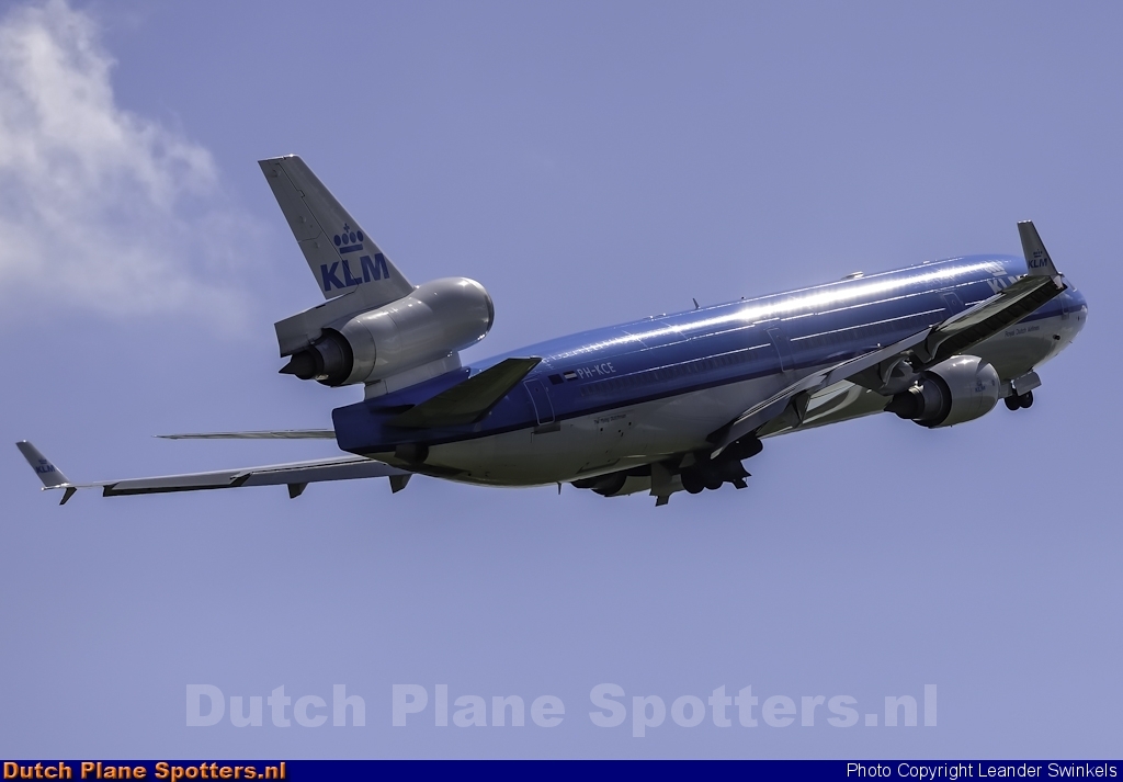 PH-KCE McDonnell Douglas MD-11 KLM Royal Dutch Airlines by Leander Swinkels