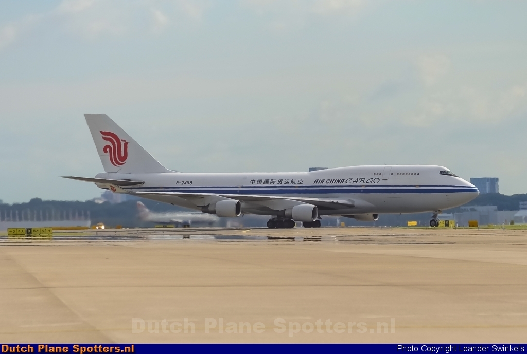 B-2458 Boeing 747-400 Air China Cargo by Leander Swinkels