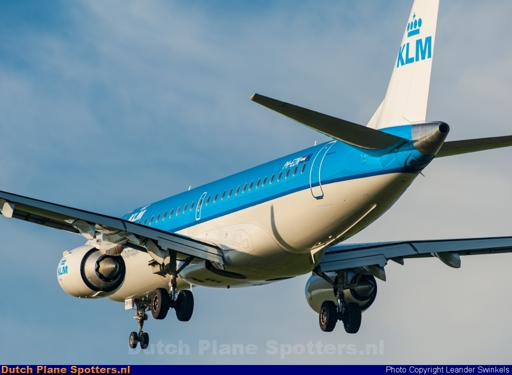 PH-EZW Embraer 190 KLM Cityhopper by Leander Swinkels