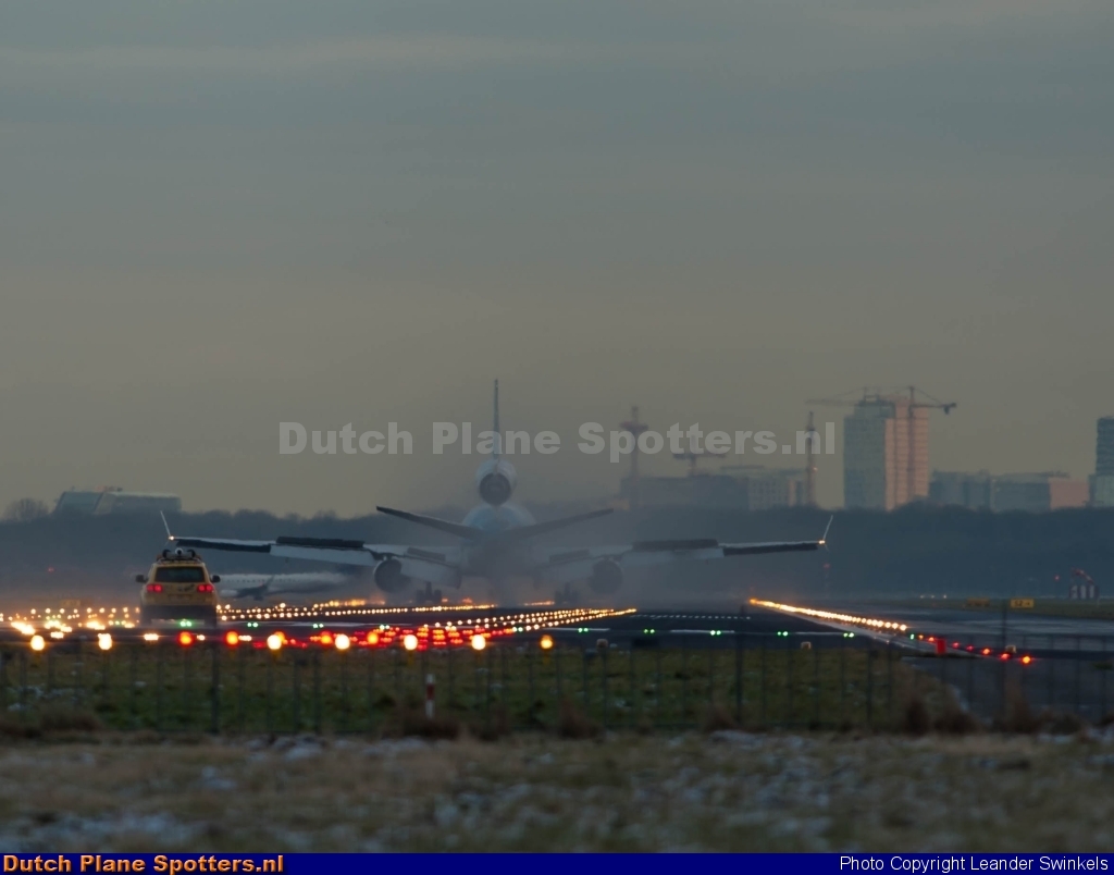 PH-KCD McDonnell Douglas MD-11 KLM Royal Dutch Airlines by Leander Swinkels