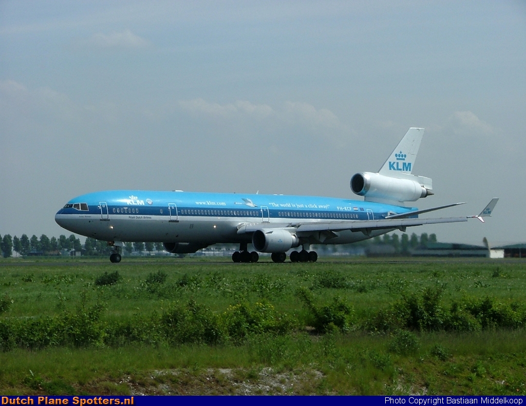 PH-KCF McDonnell Douglas MD-11 KLM Royal Dutch Airlines by Bastiaan Middelkoop