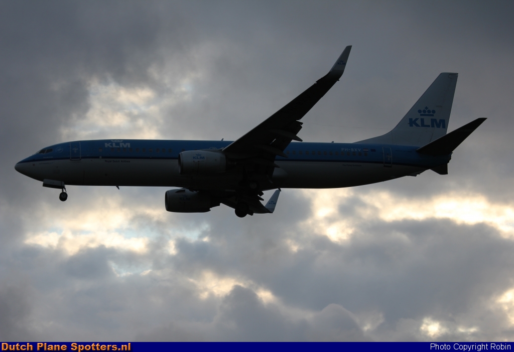 PH-BXV Boeing 737-800 KLM Royal Dutch Airlines by Robin