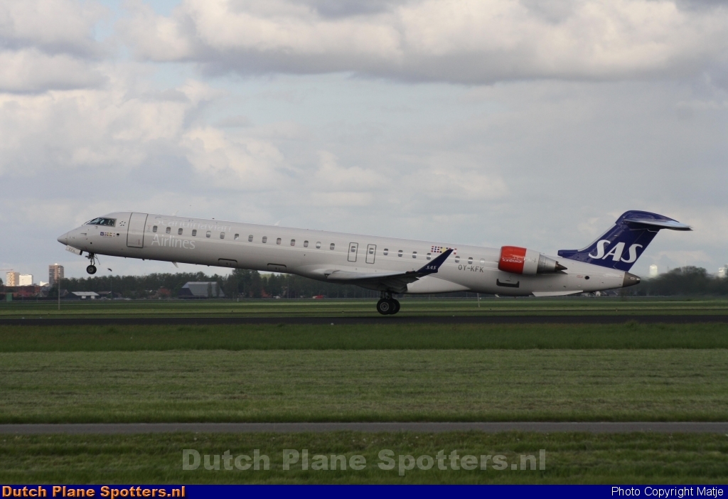 OY-KFK Bombardier Canadair CRJ900 SAS Scandinavian Airlines by Matje