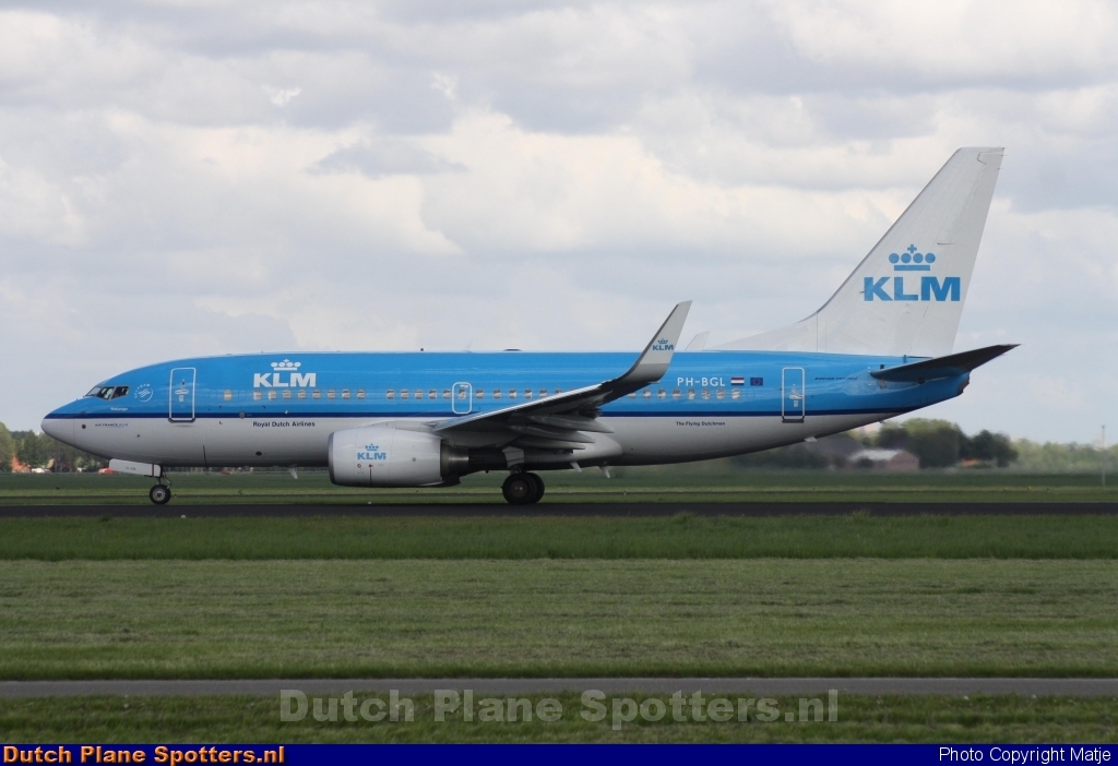 PH-BGL Boeing 737-700 KLM Royal Dutch Airlines by Matje