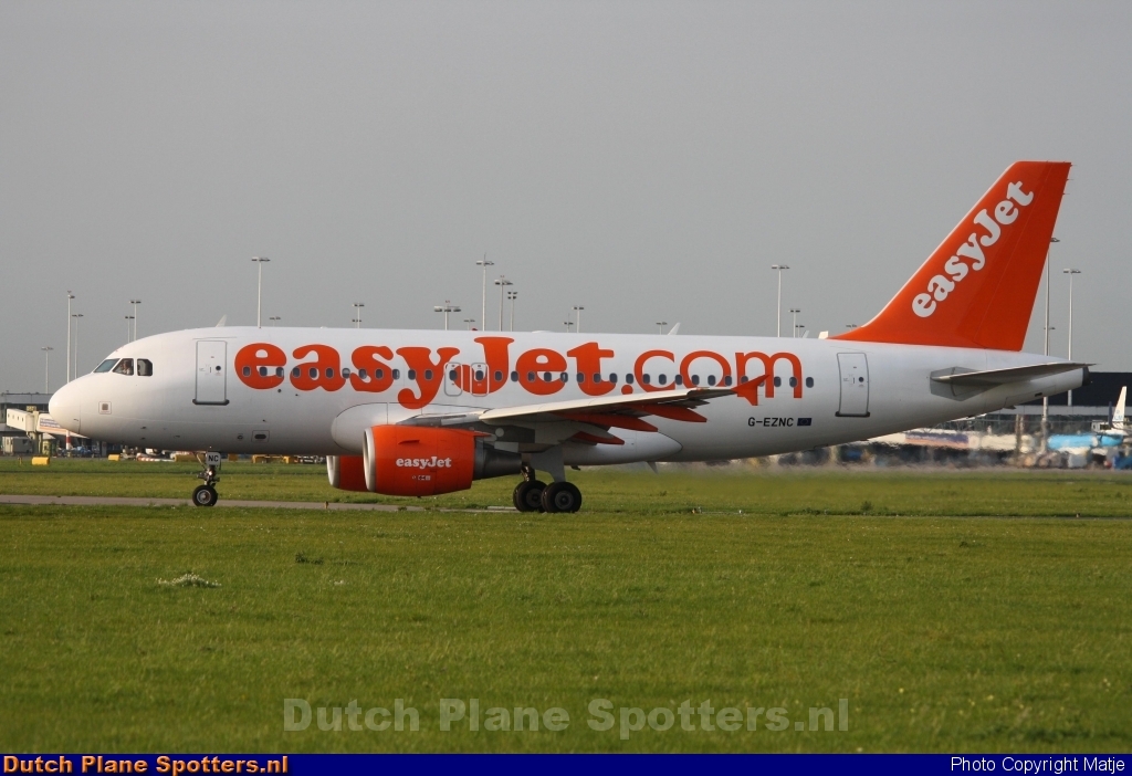 G-EZNC Airbus A319 easyJet by Matje