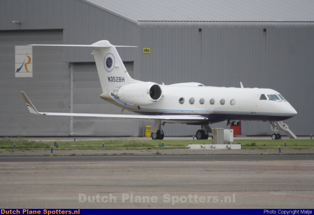 N352BH Gulfstream G-IV Private by Matje