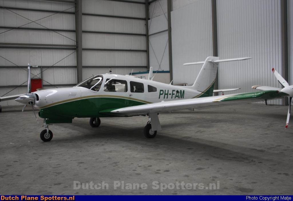 PH-FAM Piper PA-28 Arrow IV Private by Matje