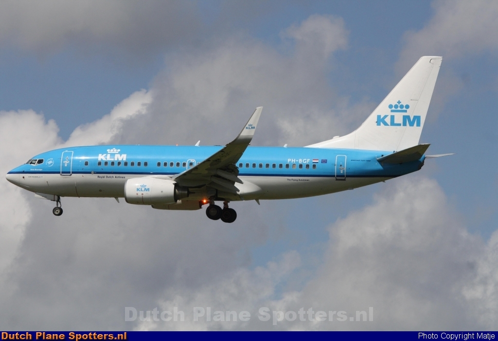 PH-BGF Boeing 737-700 KLM Royal Dutch Airlines by Matje
