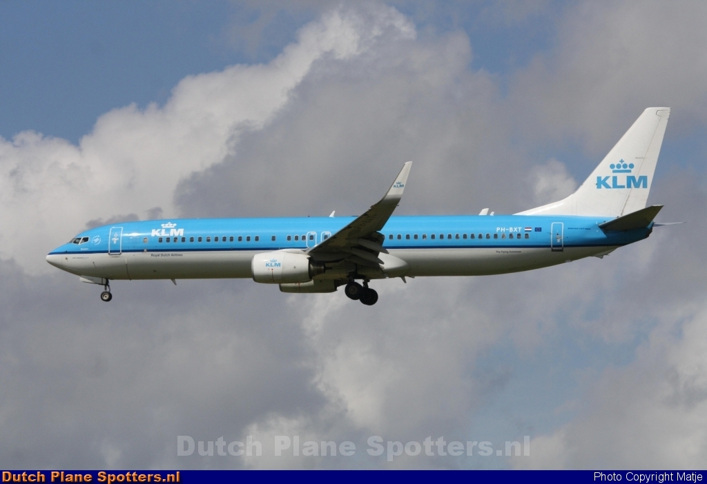 PH-BXT Boeing 737-900 KLM Royal Dutch Airlines by Matje