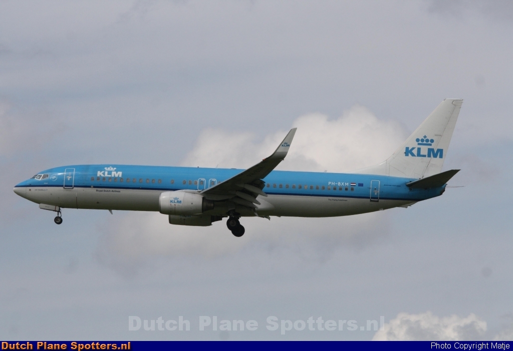 PH-BXM Boeing 737-800 KLM Royal Dutch Airlines by Matje