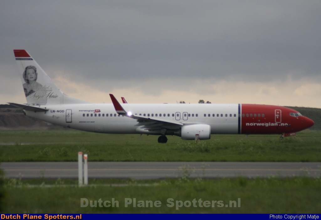 LN-NOD Boeing 737-800 Norwegian Air Shuttle by Matje