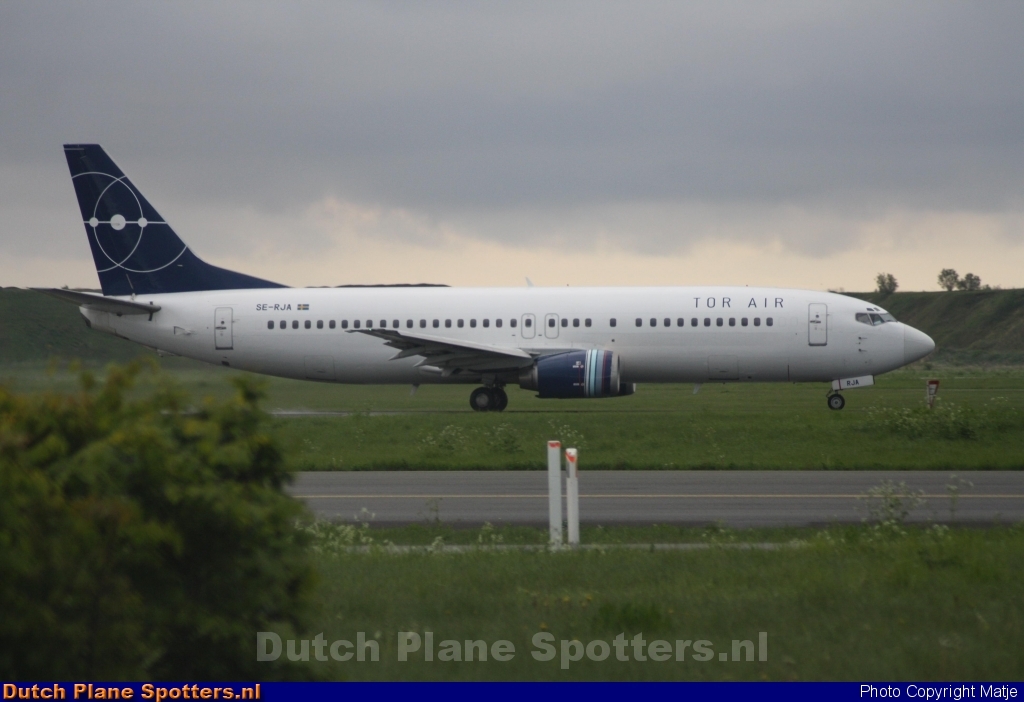 SE-RJA Boeing 737-400 Tor Air by Matje