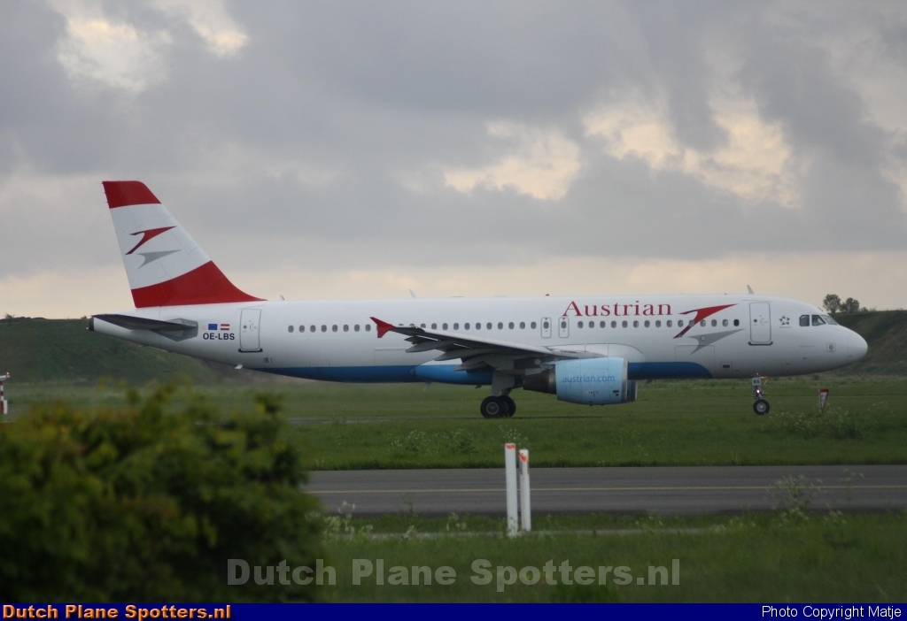 OE-LBS Airbus A320 Austrian Airlines by Matje