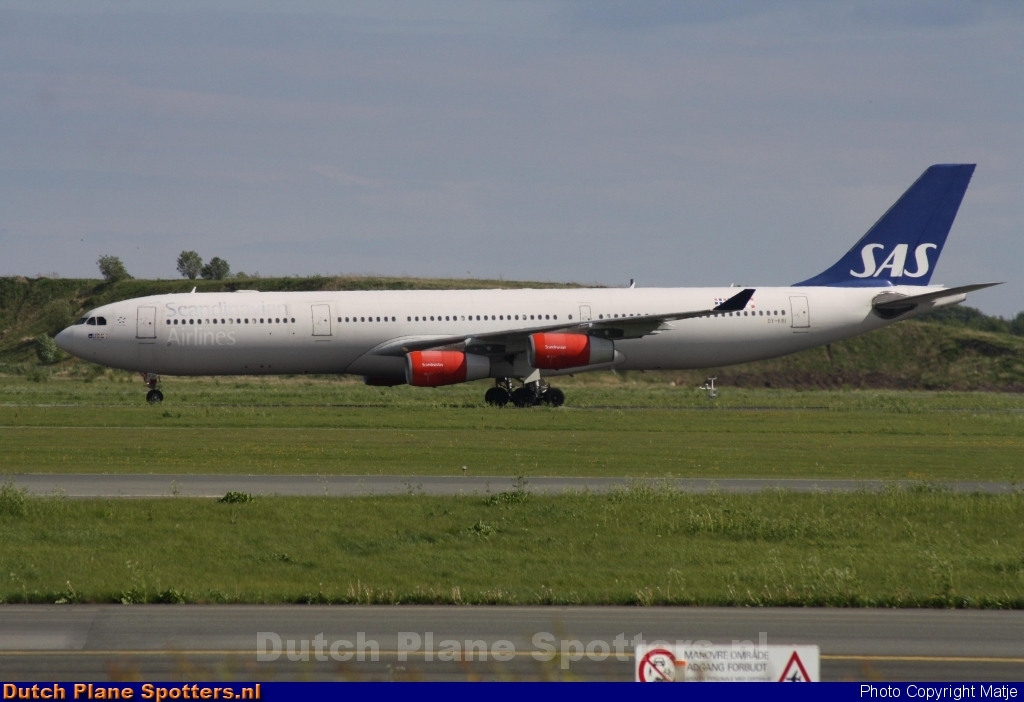 OY-KBI Airbus A340-300 SAS Scandinavian Airlines by Matje
