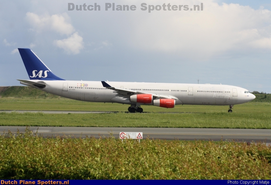 OY-KBA Airbus A340-300 SAS Scandinavian Airlines by Matje