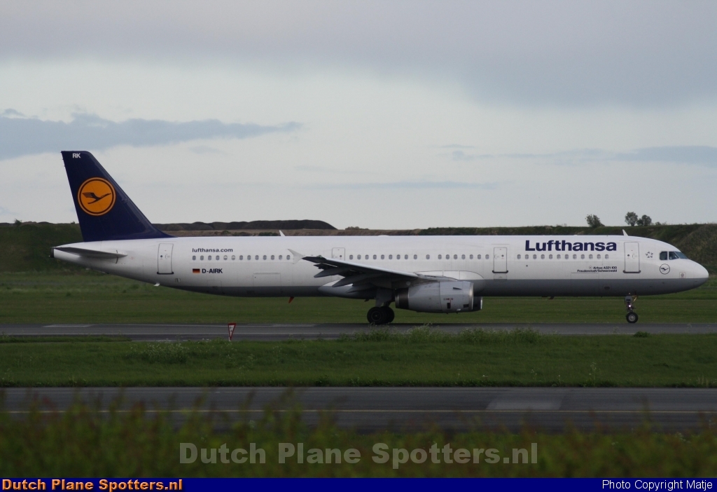 D-AIRK Airbus A321 Lufthansa by Matje