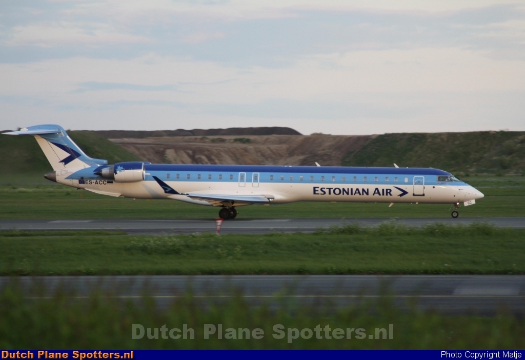 ES-ACC Bombardier Canadair CRJ900 Estonian Air by Matje