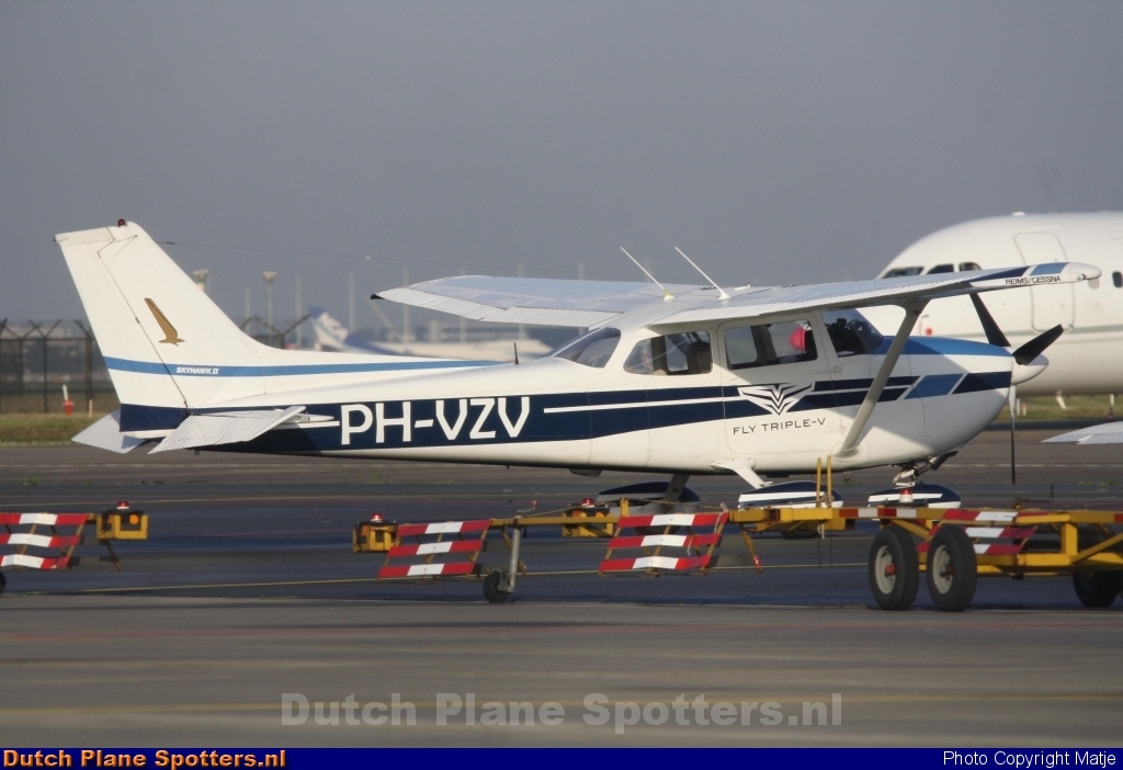 PH-VZV Cessna 172 Skyhawk II Fly Triple-V by Matje