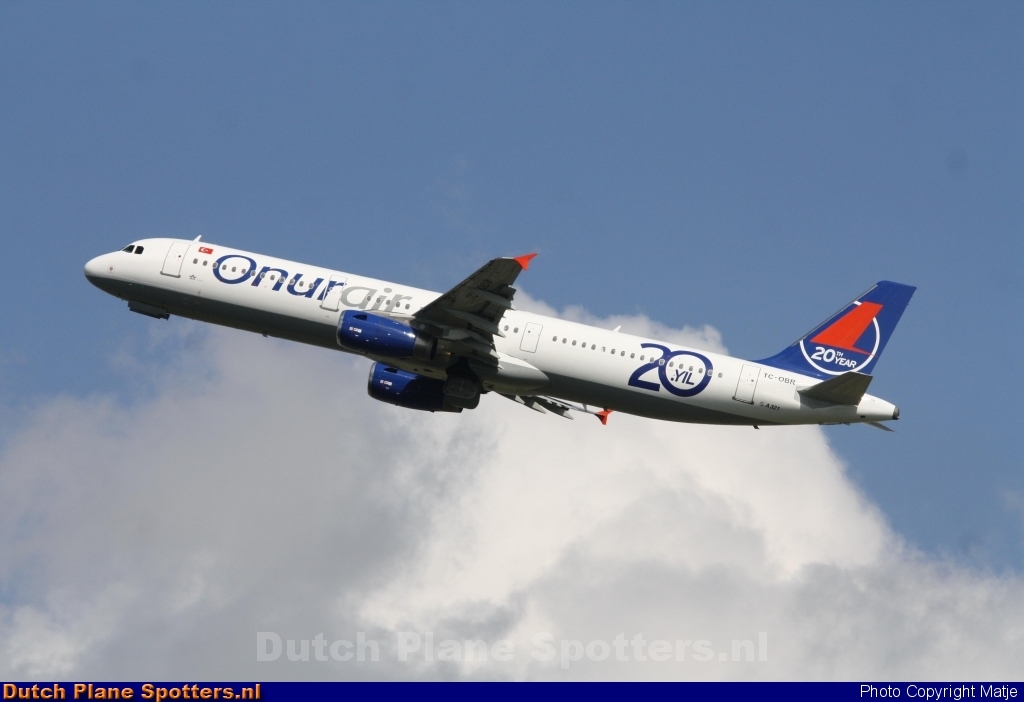 TC-OBR Airbus A321 Onur Air by Matje