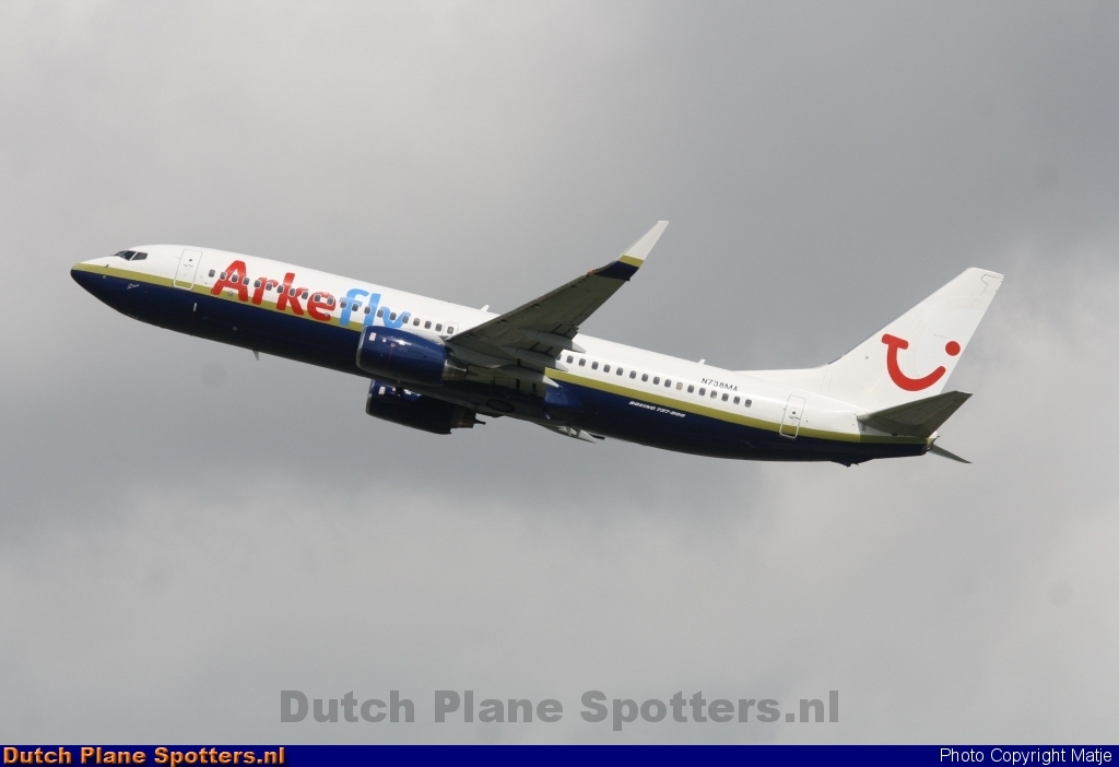 N738MA Boeing 737-800 Miami Air (ArkeFly) by Matje