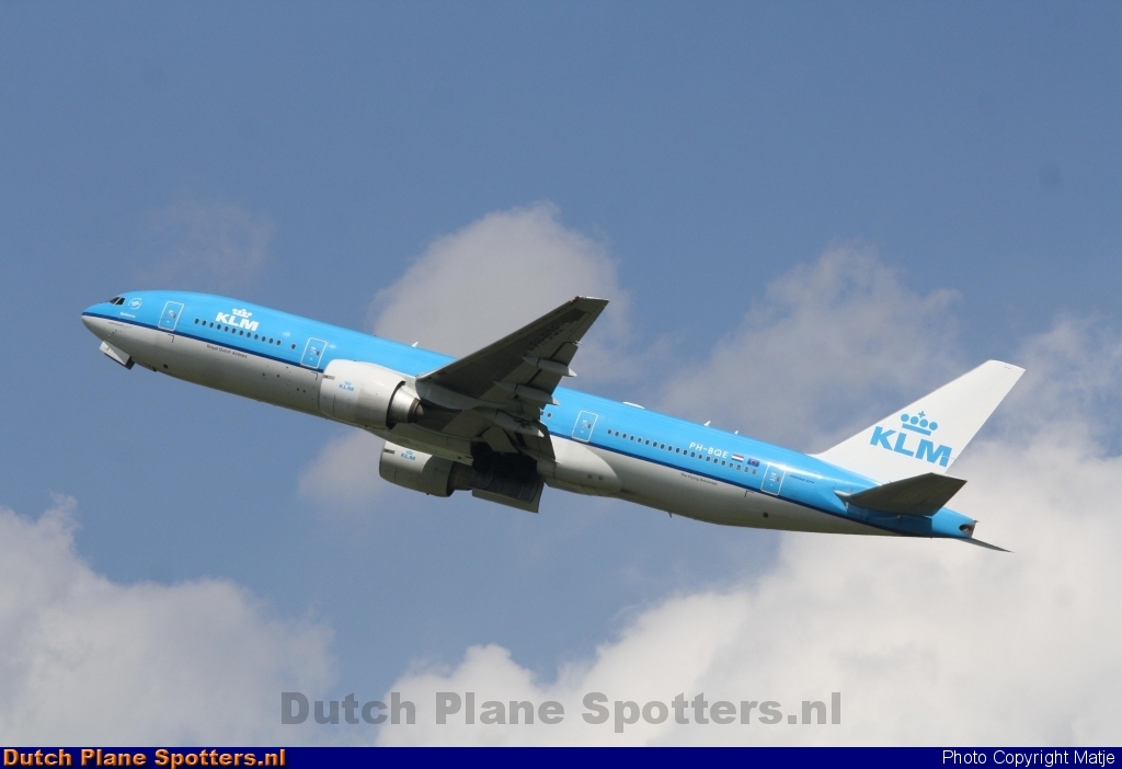 PH-BQE Boeing 777-200 KLM Royal Dutch Airlines by Matje