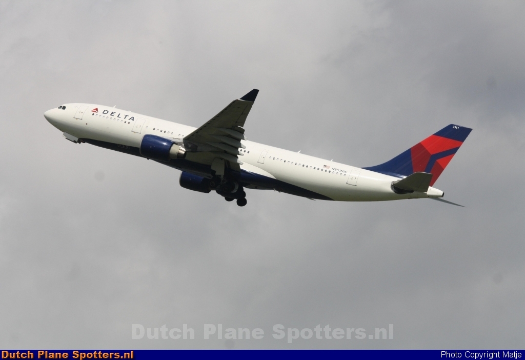 N851NW Airbus A330-200 Delta Airlines by Matje