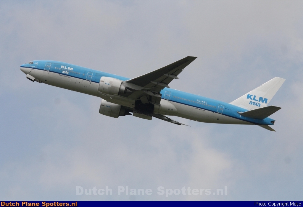 PH-BQL Boeing 777-200 KLM Asia by Matje