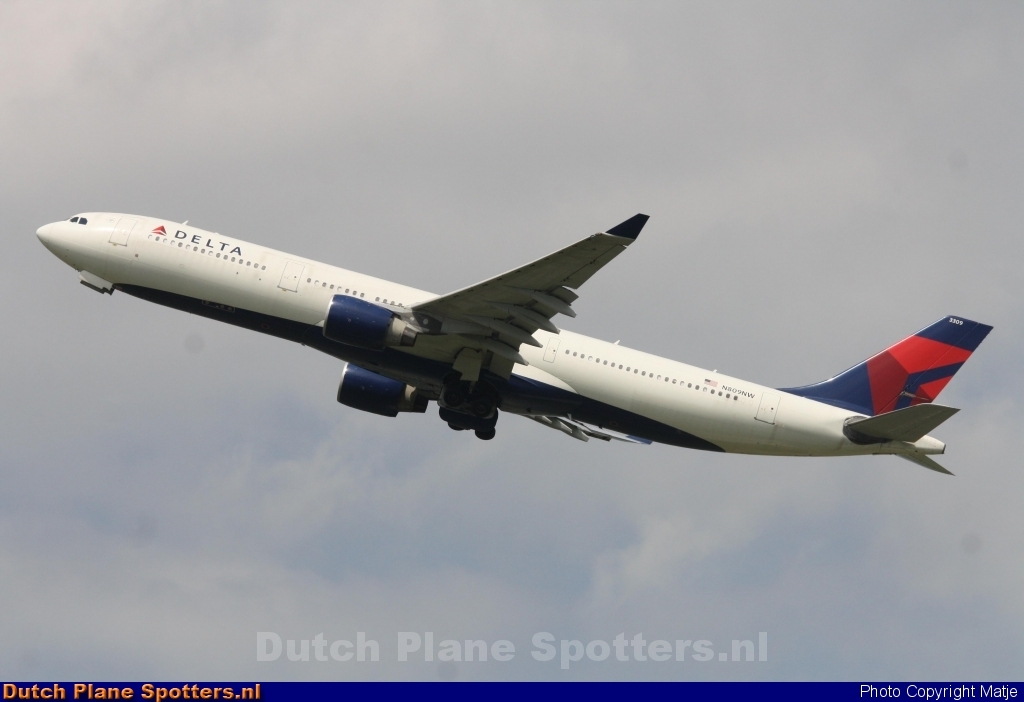N809NW Airbus A330-300 Delta Airlines by Matje