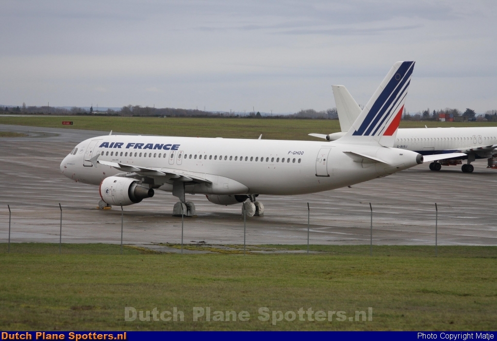 F-GHQQ Airbus A320 Air France by Matje