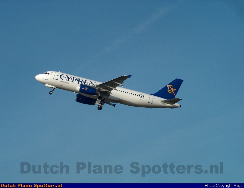 5B-DBA Airbus A320 Cyprus Airways by Matje