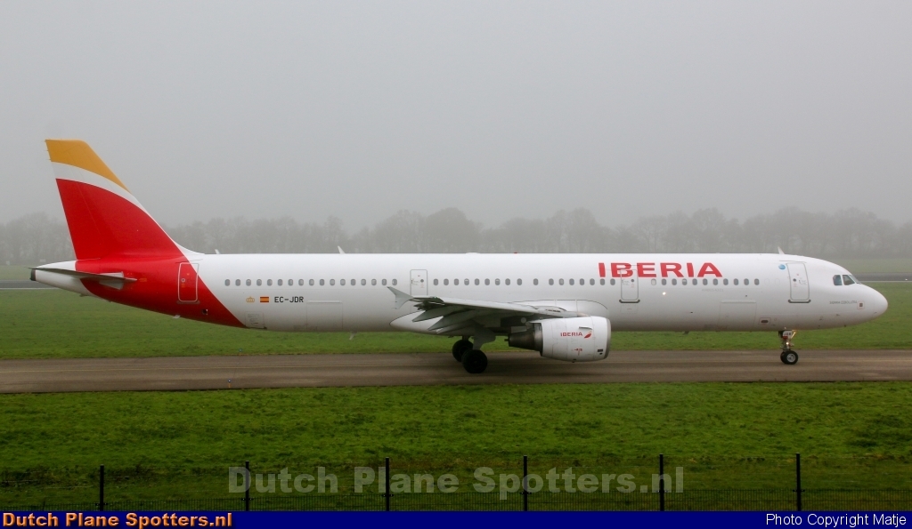 EC-JDR Airbus A321 Iberia by Matje