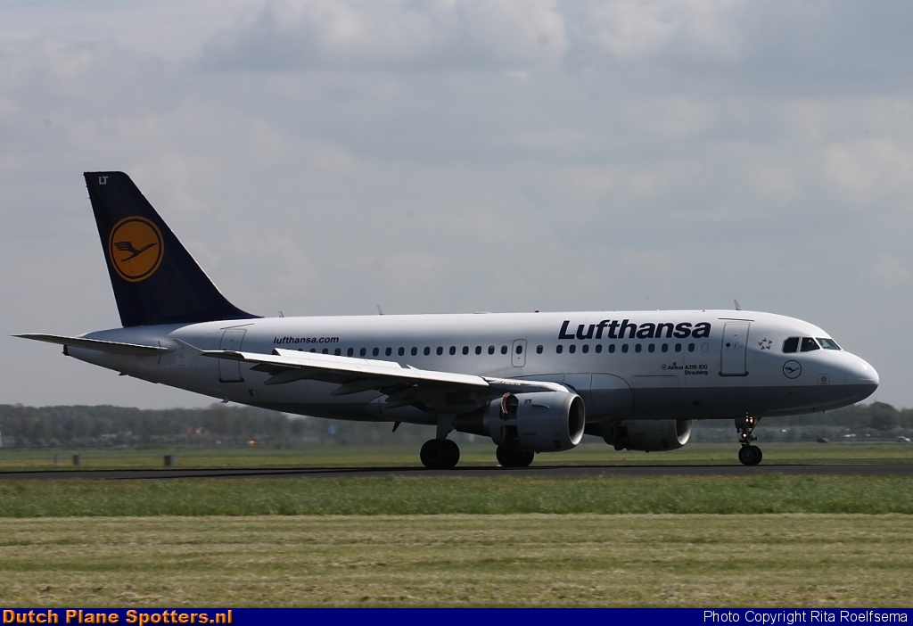 D-AILT Airbus A319 Lufthansa by Rita Roelfsema