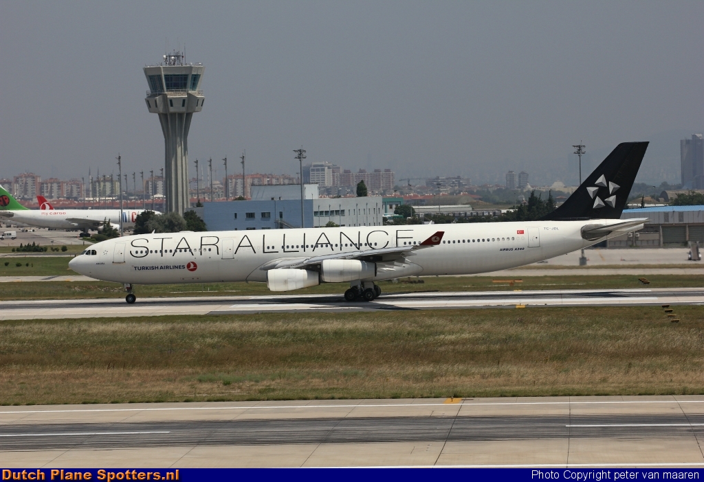 TC-JDL Airbus A340-300 Turkish Airlines by peter van maaren