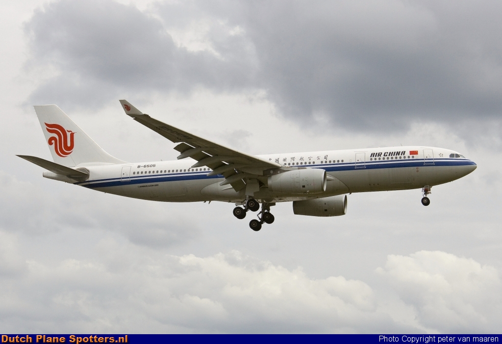 B-6505 Airbus A330-200 Air China by peter van maaren