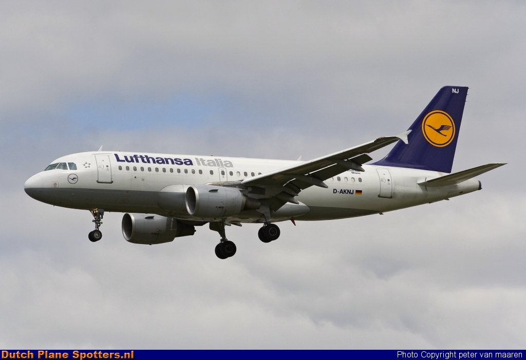 D-AKNJ Airbus A319 Lufthansa Italia by peter van maaren