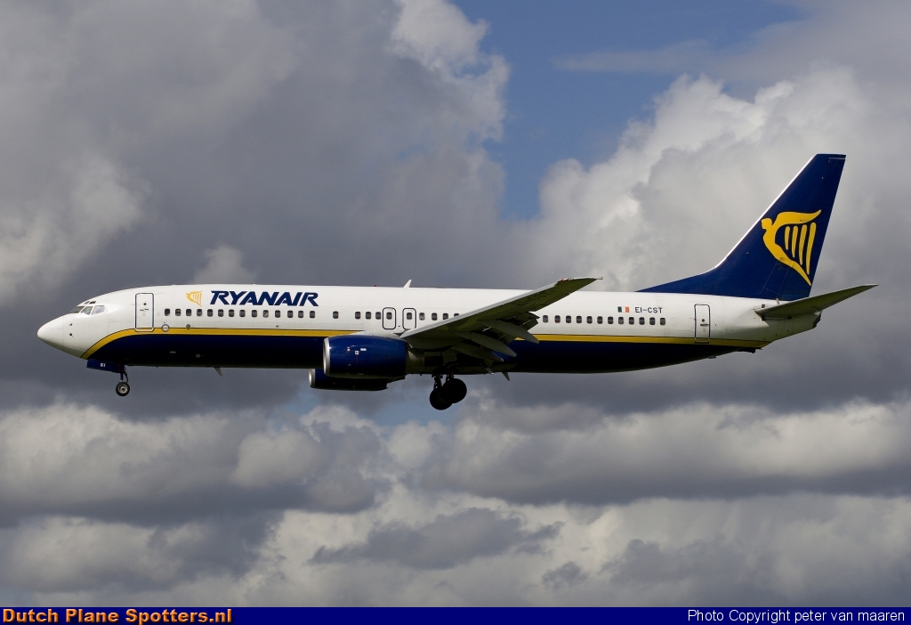 EI-CST Boeing 737-800 Ryanair by peter van maaren
