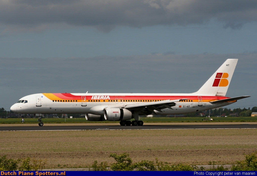 EC-HIT Boeing 757-200 Iberia by peter van maaren